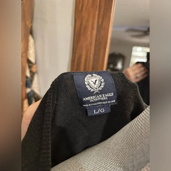 AE Ruffle Cardigan - Picture 3 of 3